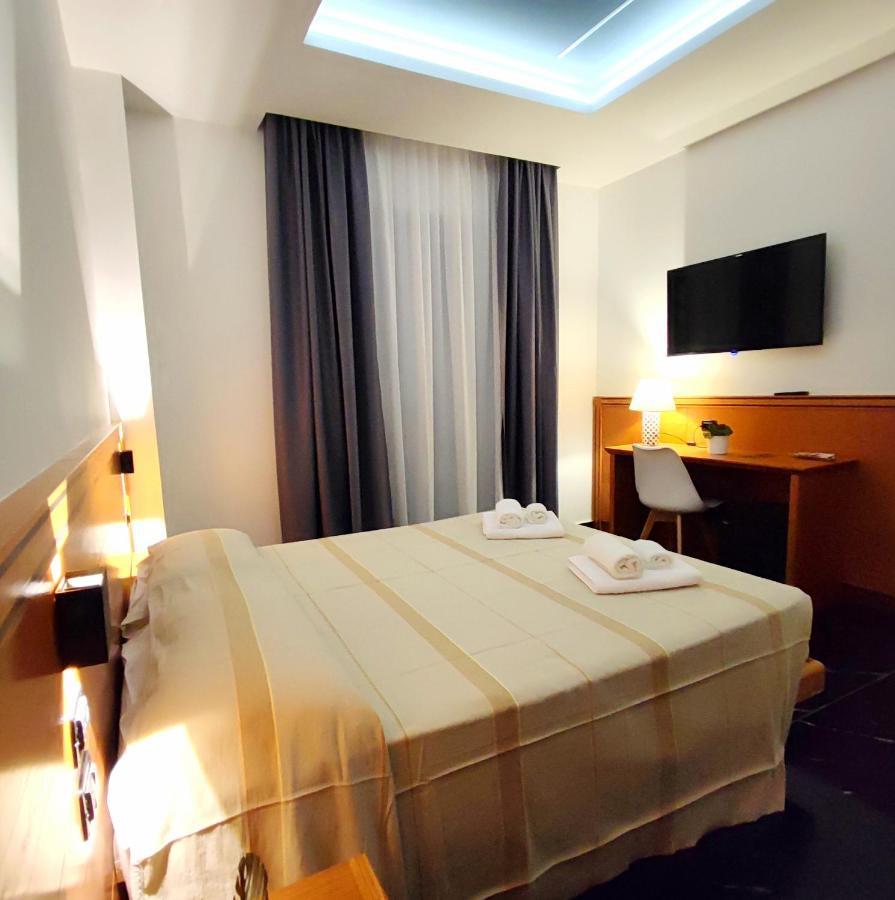 Hotel Tea Deluxe - Praia プラーイア・ア・マーレ エクステリア 写真